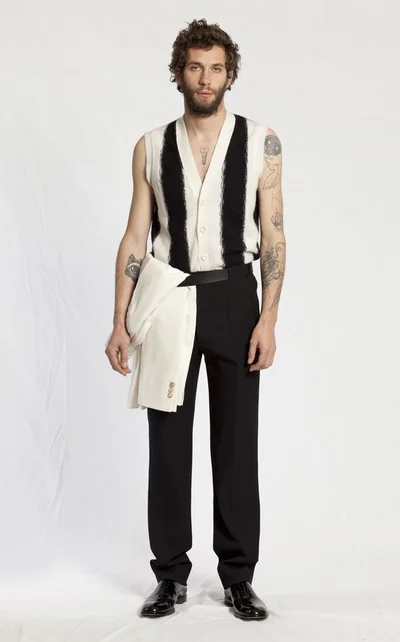 Look 19